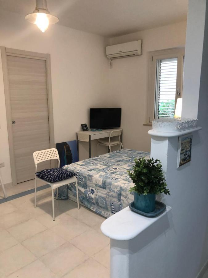 Апартаменты La Mesonette A Due Passi Dal Mare Тропея Экстерьер фото